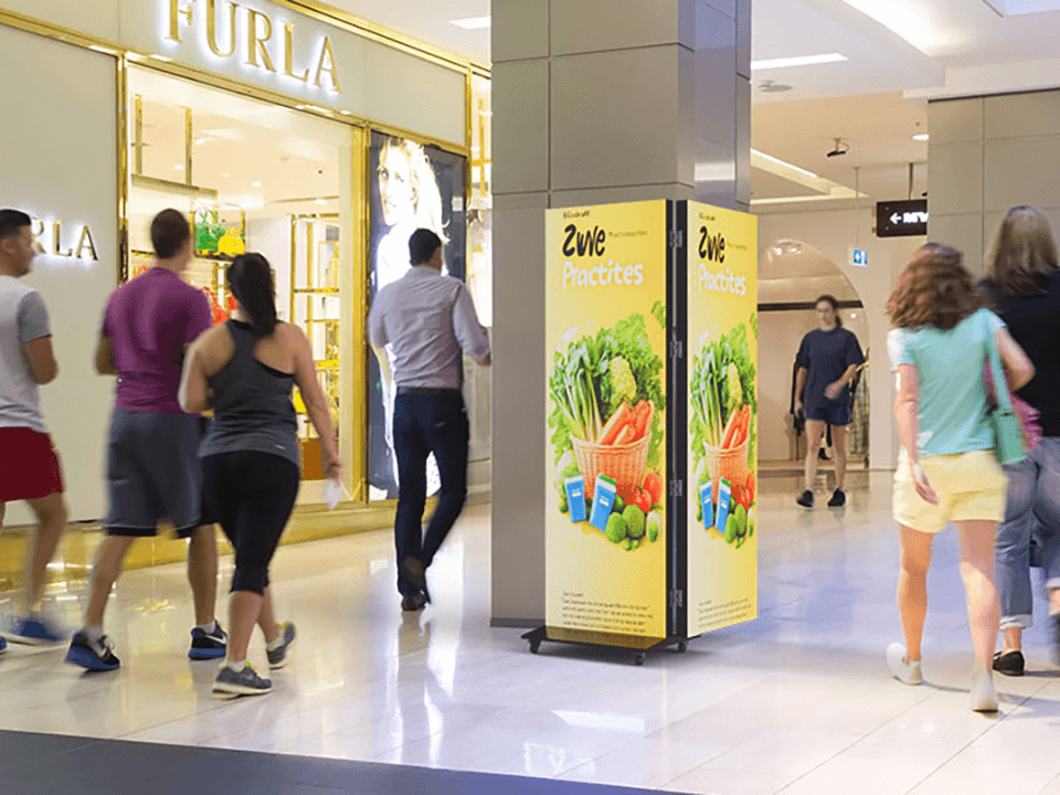 10 carteles LED para comercio minorista, hostelería y señalización digital de alto brillo.